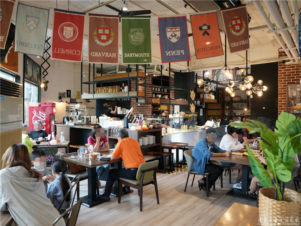 【苗栗市。美食】『庫比咖啡-苗栗聯大店』氛圍超Chill~聯合大學旁的美式風格餐廳！ @傻蛋夫妻生活札記