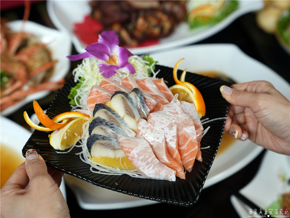 【苗栗竹南美食】『東棧時光』超質感熱炒餐酒館！聚餐小酌首選！ @傻蛋夫妻生活札記