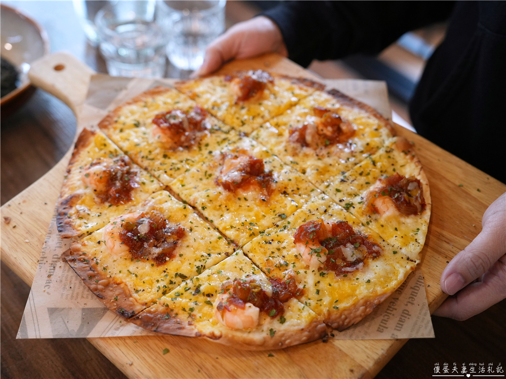 【苗栗市。美食】『庫比咖啡-苗栗聯大店』氛圍超Chill~聯合大學旁的美式風格餐廳！ @傻蛋夫妻生活札記