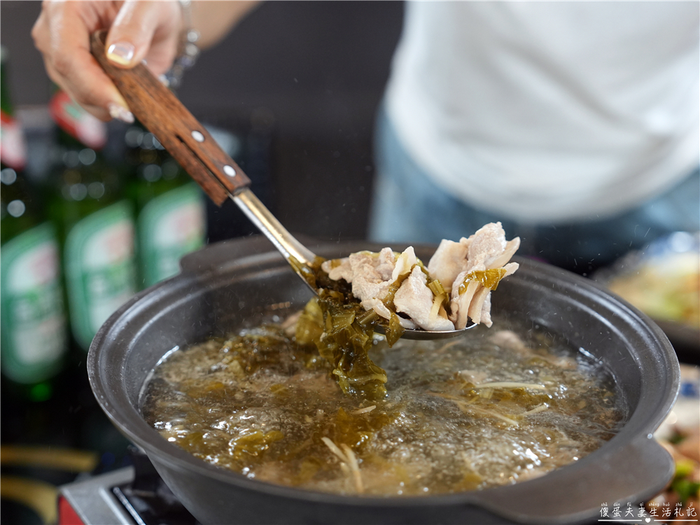 【苗栗竹南美食】『東棧時光』超質感熱炒餐酒館！聚餐小酌首選！ @傻蛋夫妻生活札記