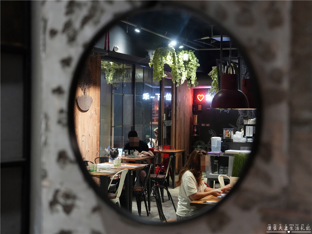 【台中北區。美食】『禾間糧倉』勤美超夯早午餐嶄新登場！培根布丁酪梨牛奶、炙烤鮮蝦英格蘭堡、夕陽醬牛排義大利麵亮眼上桌！ @傻蛋夫妻生活札記