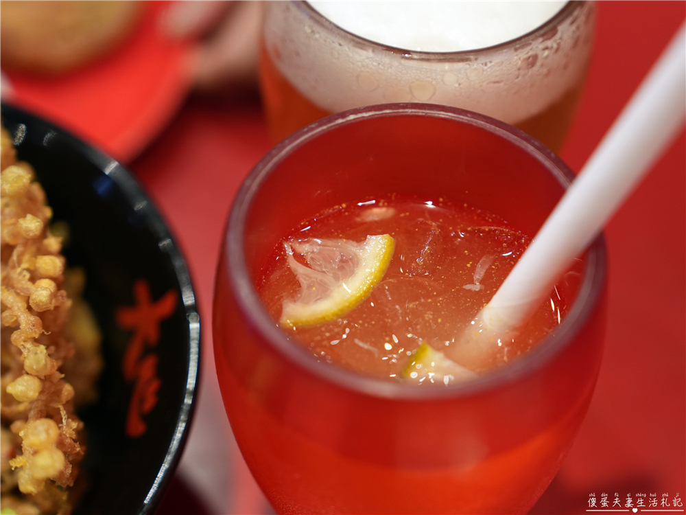 【台中西區。美食】『大心新泰式麵食-台中勤美店』口味香氣都到位！瓦城旗下泰式麵食品牌！ @傻蛋夫妻生活札記