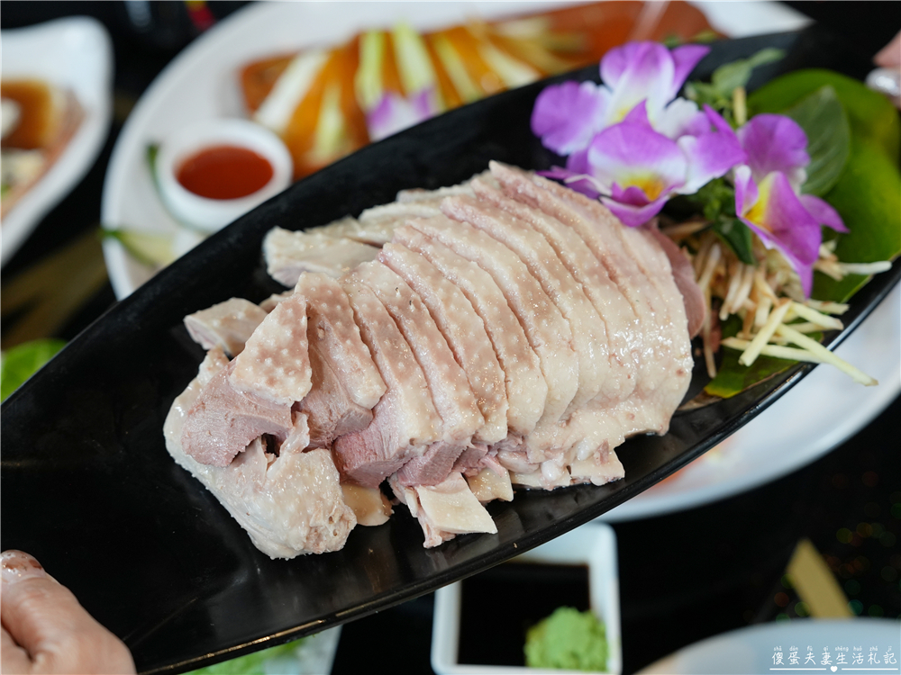 【苗栗竹南。美食】『東棧時光』2026年菜、春酒、尾牙菜色登場！竹南在地的質感系熱炒餐酒館~ @傻蛋夫妻生活札記