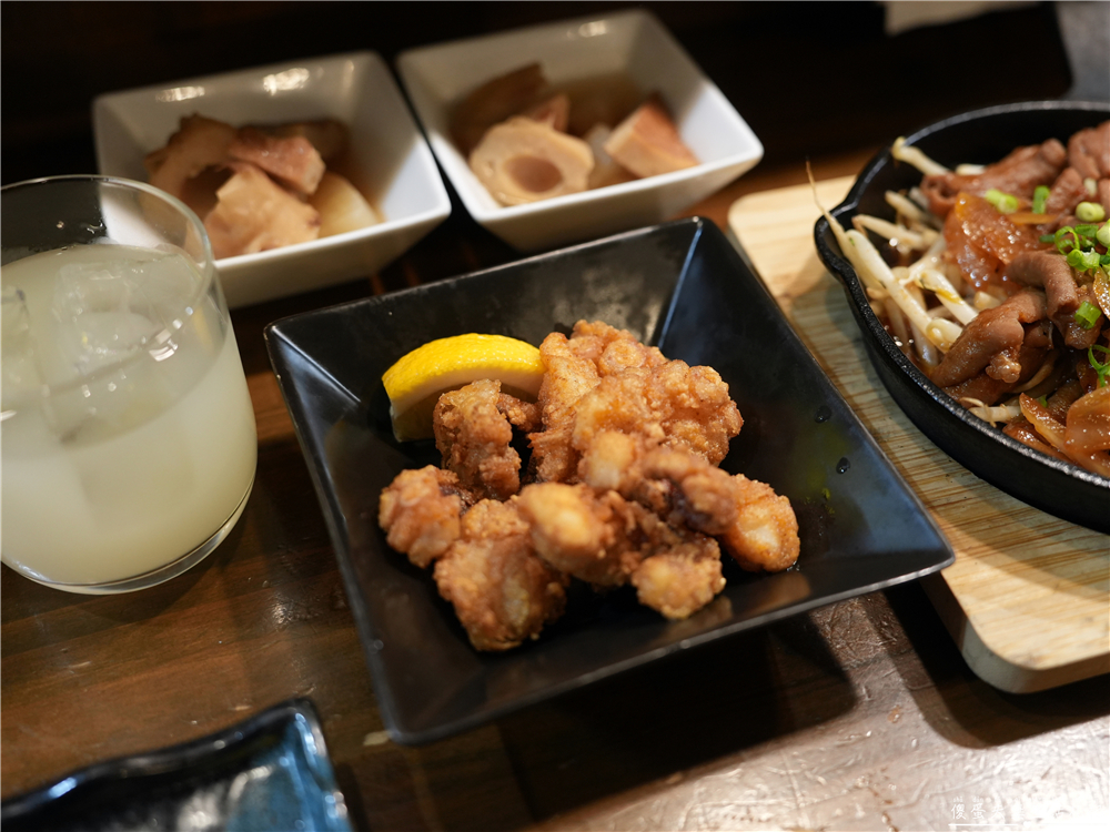 【日本群馬。美食】『キッチン笑りぃ』環境簡單溫馨~草津溫泉街的全室禁煙居酒屋！ @傻蛋夫妻生活札記