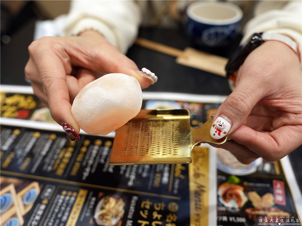 【日本群馬。美食】『日本蕎麦 鴨鉄』草津溫泉必吃鴨肉蕎麥麵！特色舞茸菇也好吃~~ @傻蛋夫妻生活札記