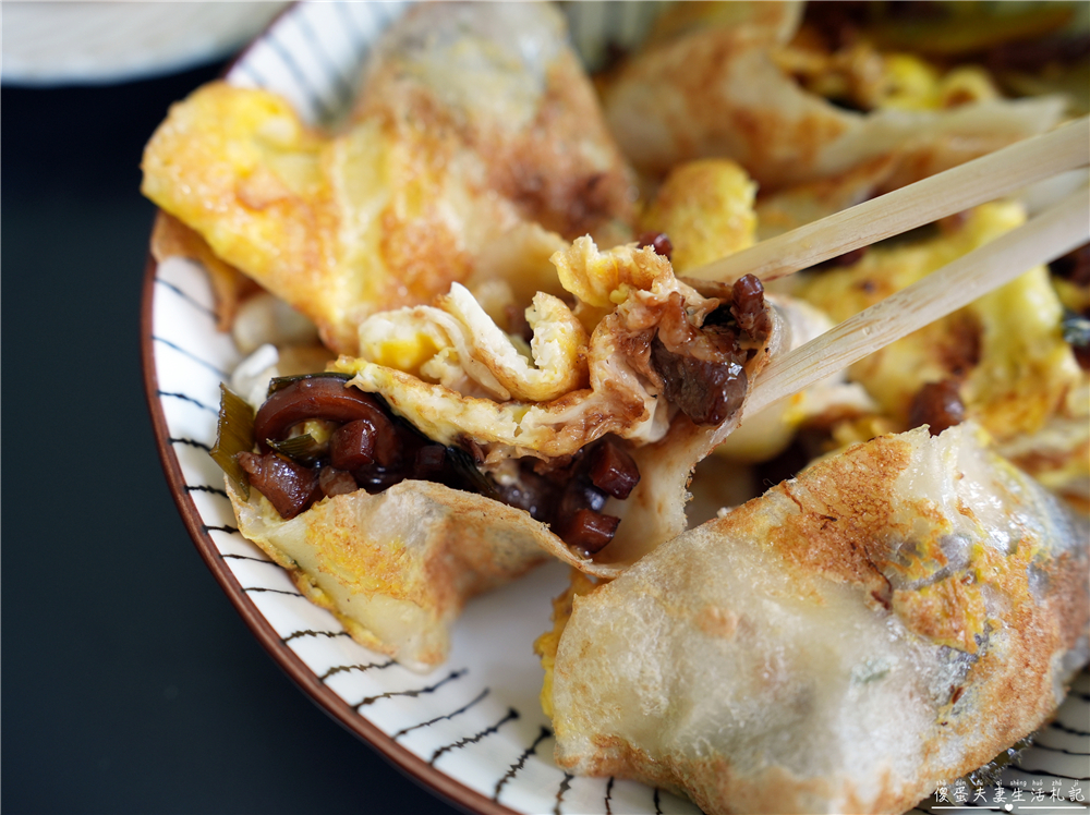 【苗栗市。美食】『春日早午餐』特色創意早餐！客家小炒蛋餅、巧克力薯餅吐司，創意滿點~~ @傻蛋夫妻生活札記