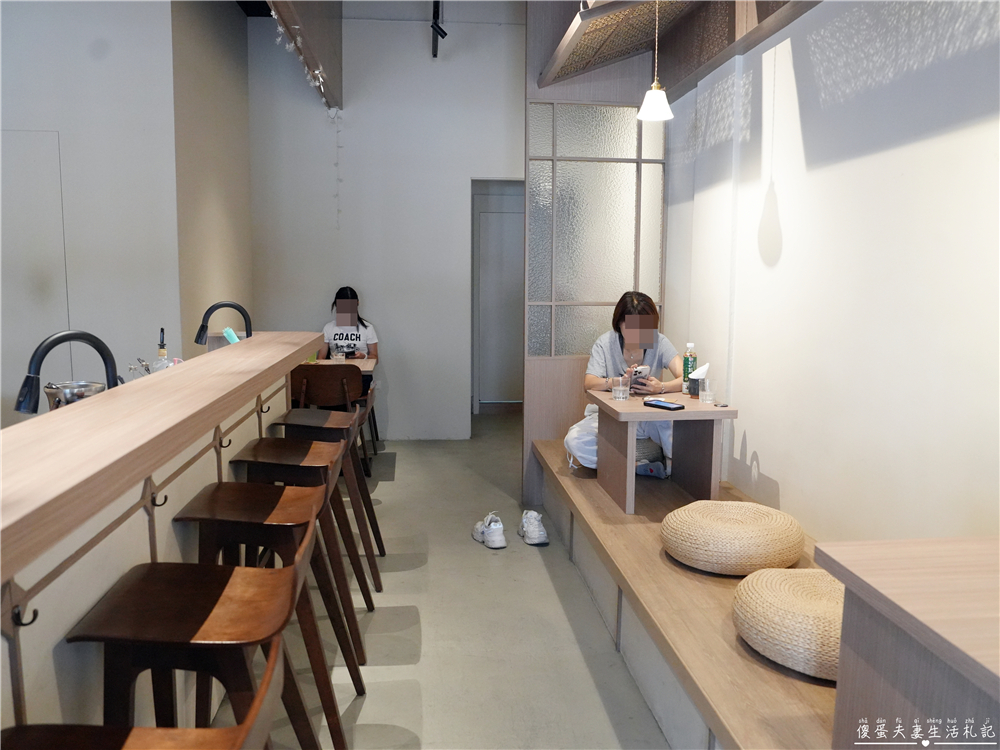 【台中西屯。美食】『酉居小酒館』家一般的舒適~鬆弛感滿滿的溫馨日式小酒館！ @傻蛋夫妻生活札記