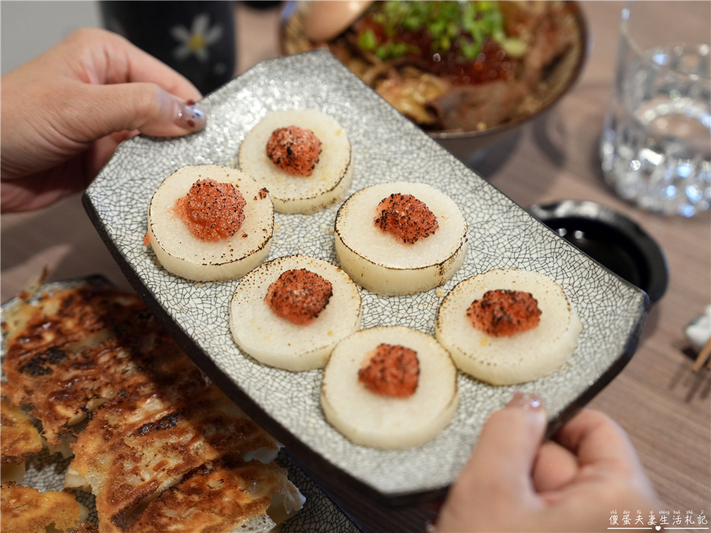 【台中西屯。美食】『酉居小酒館』家一般的舒適~鬆弛感滿滿的溫馨日式小酒館！ @傻蛋夫妻生活札記