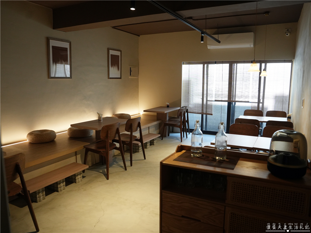 【台中西屯。美食】『酉居小酒館』家一般的舒適~鬆弛感滿滿的溫馨日式小酒館！ @傻蛋夫妻生活札記