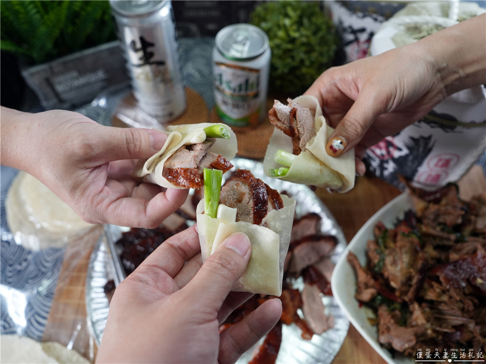 【台中太平。美食】『鴨香寶』皮香肉嫩一鴨二吃！片鴨、炒鴨都有水準的烤鴨專賣店！ @傻蛋夫妻生活札記