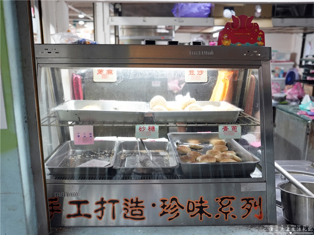 【苗栗市。美食】『老王燒餅舖』超隱藏版神秘燒餅！藏在南苗公有零售市場的傳統中式小點！ @傻蛋夫妻生活札記