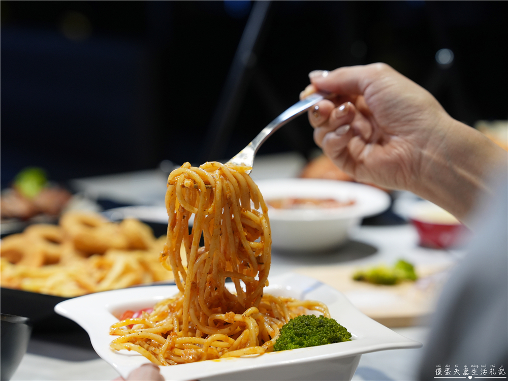 【苗栗頭份。美食】『紳OWL餐酒館』微醺饗宴！品味城市一隅的優雅夜色~ @傻蛋夫妻生活札記