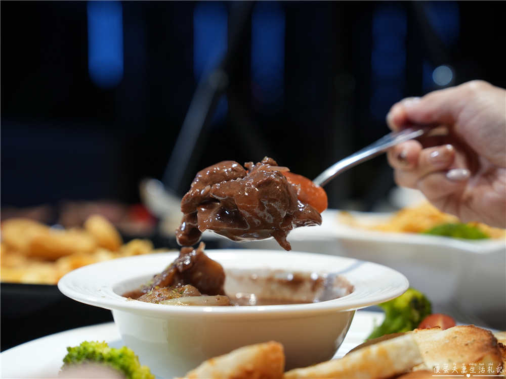 【苗栗頭份。美食】『紳OWL餐酒館』微醺饗宴！品味城市一隅的優雅夜色~ @傻蛋夫妻生活札記