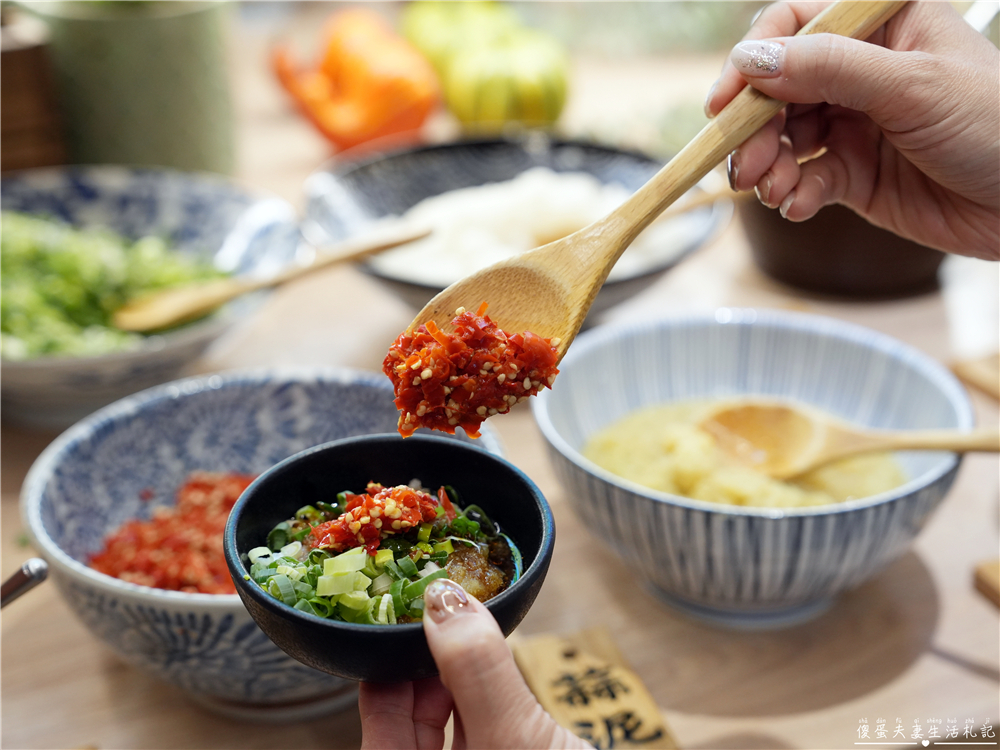 【苗栗頭份。美食】『月團圓雞湯火鍋-頭份尚順店』全新自助吧2代店登場！最低388元個人鴛鴦鍋，澎派自助吧吃到飽！寵物友善火鍋店~ @傻蛋夫妻生活札記