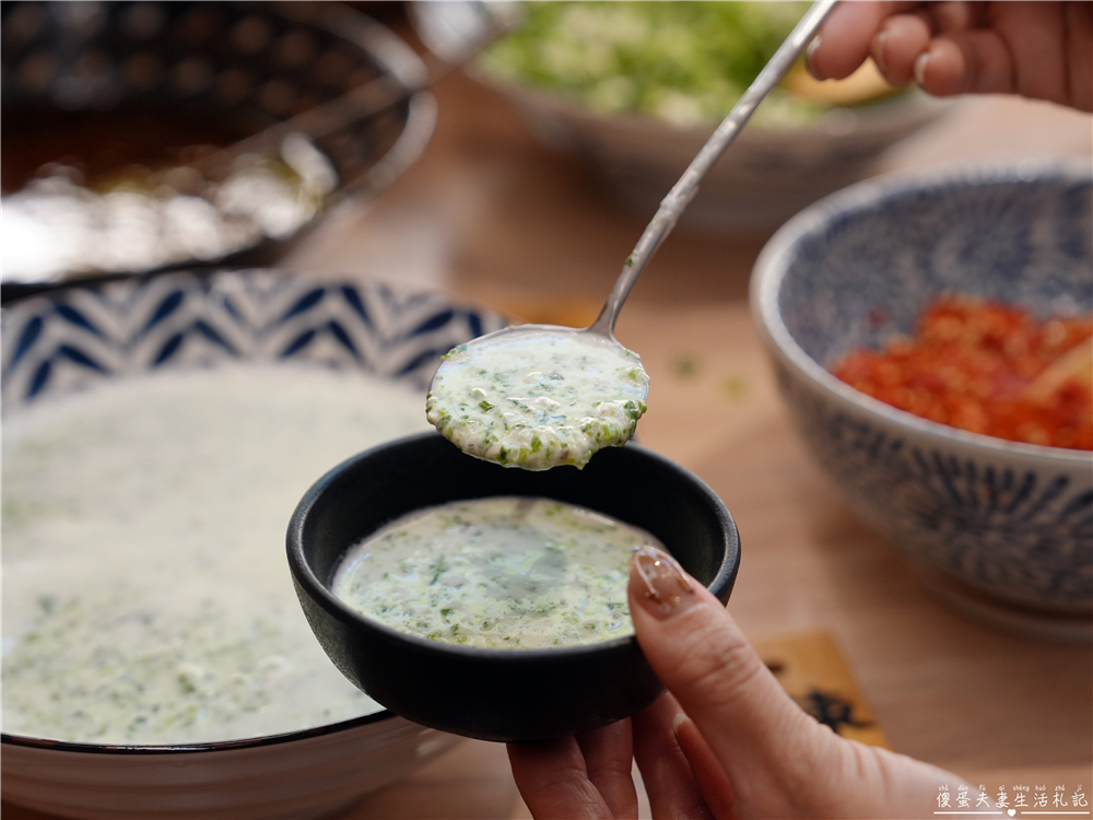 【苗栗頭份。美食】『月團圓雞湯火鍋-頭份尚順店』全新自助吧2代店登場！最低388元個人鴛鴦鍋，澎派自助吧吃到飽！寵物友善火鍋店~ @傻蛋夫妻生活札記