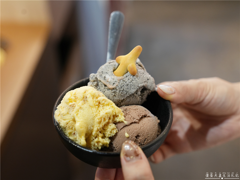 【苗栗頭份。美食】『月團圓雞湯火鍋-頭份尚順店』全新自助吧2代店登場！最低388元個人鴛鴦鍋，澎派自助吧吃到飽！寵物友善火鍋店~ @傻蛋夫妻生活札記