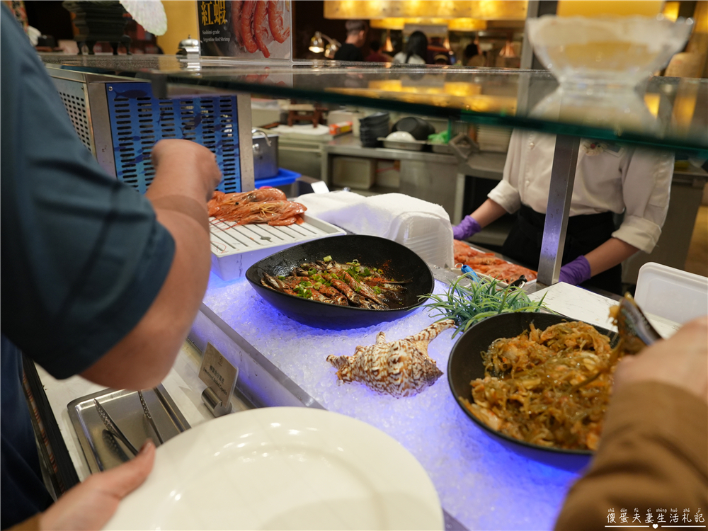 【台中西屯。美食】『溫莎咖啡廳』高質感Buffet！裕元花園酒店的吃到飽百匯餐廳！ @傻蛋夫妻生活札記