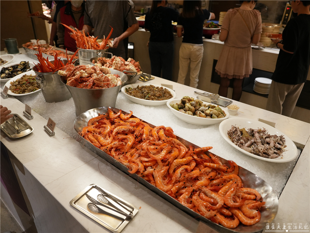 【台中西屯。美食】『溫莎咖啡廳』高質感Buffet！裕元花園酒店的吃到飽百匯餐廳！ @傻蛋夫妻生活札記