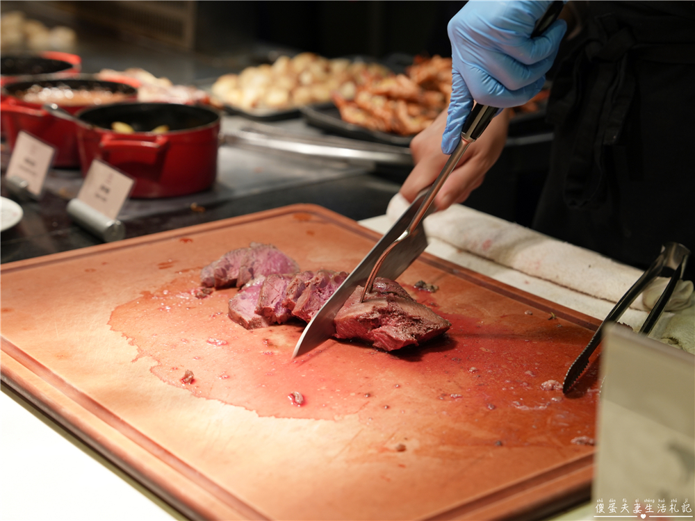 【台中西屯。美食】『溫莎咖啡廳』高質感Buffet！裕元花園酒店的吃到飽百匯餐廳！ @傻蛋夫妻生活札記