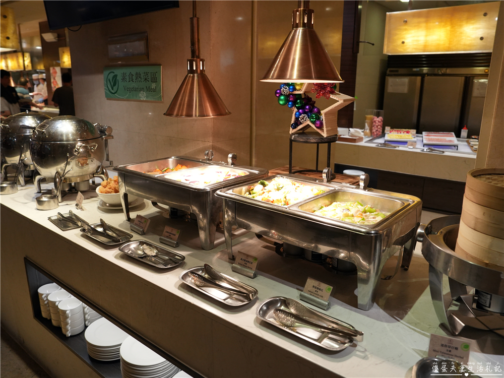 【台中西屯。美食】『溫莎咖啡廳』高質感Buffet！裕元花園酒店的吃到飽百匯餐廳！ @傻蛋夫妻生活札記