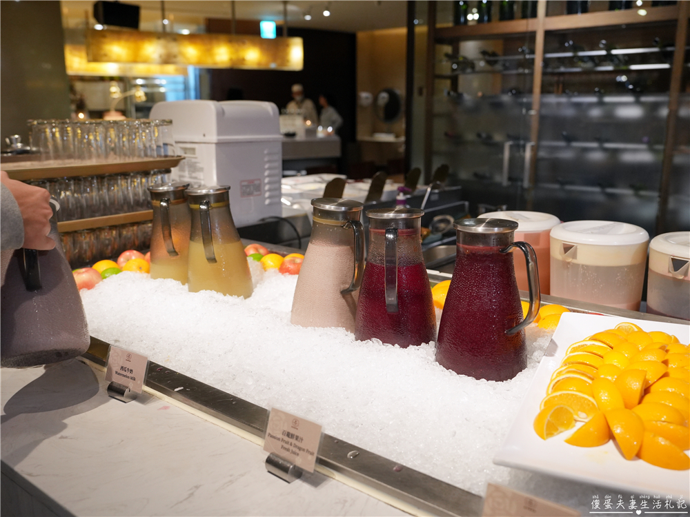 【台中西屯。美食】『溫莎咖啡廳』高質感Buffet！裕元花園酒店的吃到飽百匯餐廳！ @傻蛋夫妻生活札記