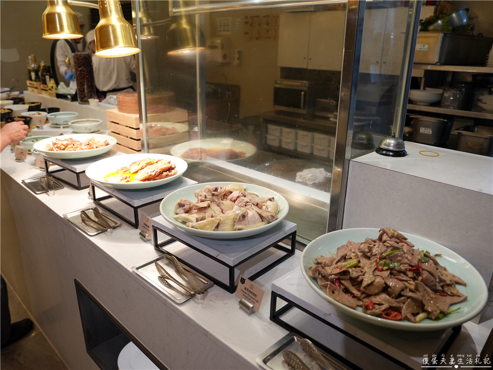 【台中西屯。美食】『溫莎咖啡廳』高質感Buffet！裕元花園酒店的吃到飽百匯餐廳！ @傻蛋夫妻生活札記