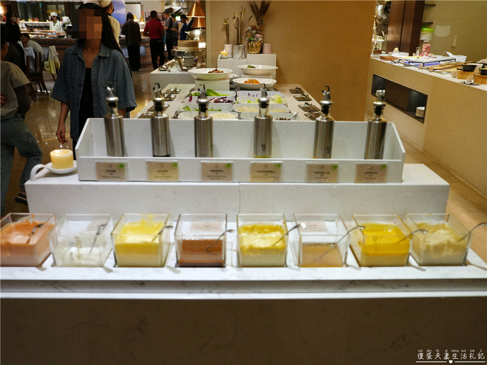 【台中西屯。美食】『溫莎咖啡廳』高質感Buffet！裕元花園酒店的吃到飽百匯餐廳！ @傻蛋夫妻生活札記