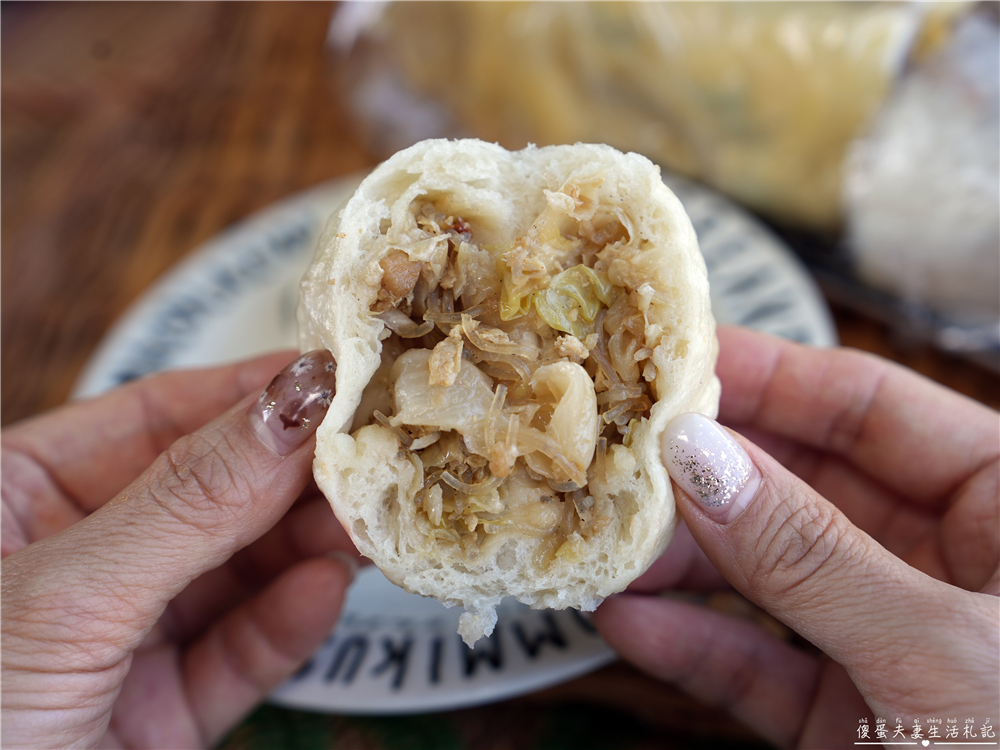 【苗栗市。美食】『市場桂枝豆漿店』超猛鮮肉包子！藏在南苗市場的傳統早餐店！ @傻蛋夫妻生活札記