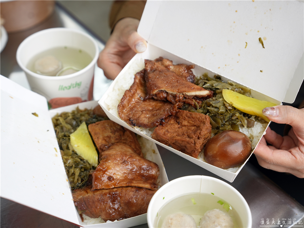 【苗栗頭份。美食】『圓光排肉餐盒』乘載回憶的味道！經營超過一甲子的頭份在地超級便當老店！ @傻蛋夫妻生活札記