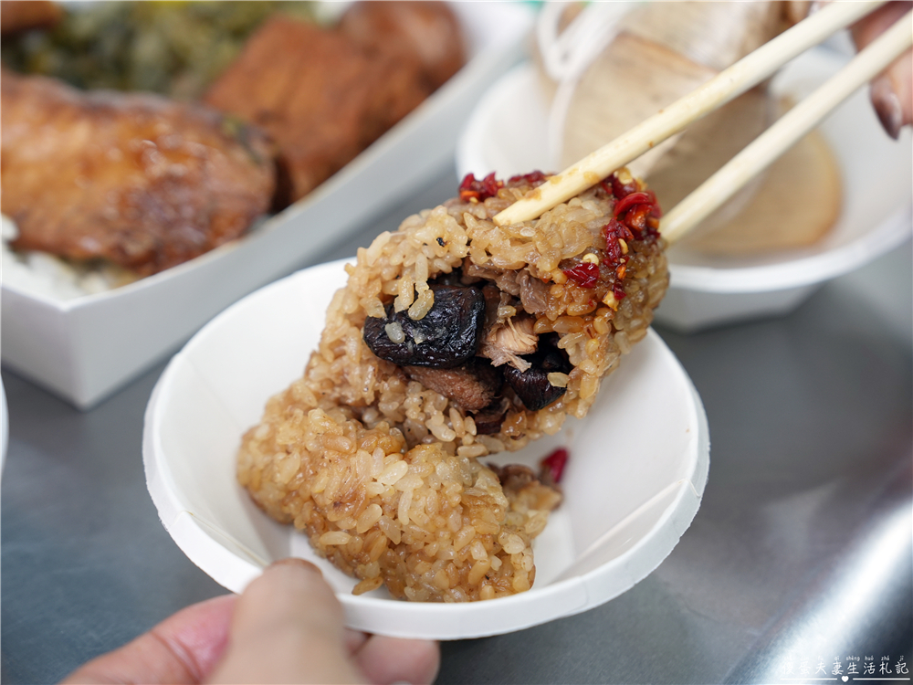 【苗栗頭份。美食】『圓光排肉餐盒』乘載回憶的味道！經營超過一甲子的頭份在地超級便當老店！ @傻蛋夫妻生活札記