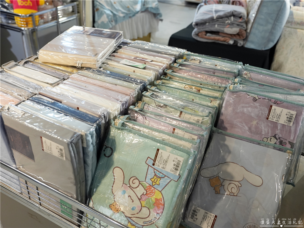 【台中中區。特賣會】『日曜天地OUTLET』年末展示品家電最後出清，全面3折起！各大知名家電、廚具、寢具品牌一次到位！把握機會便宜搶起來！ @傻蛋夫妻生活札記