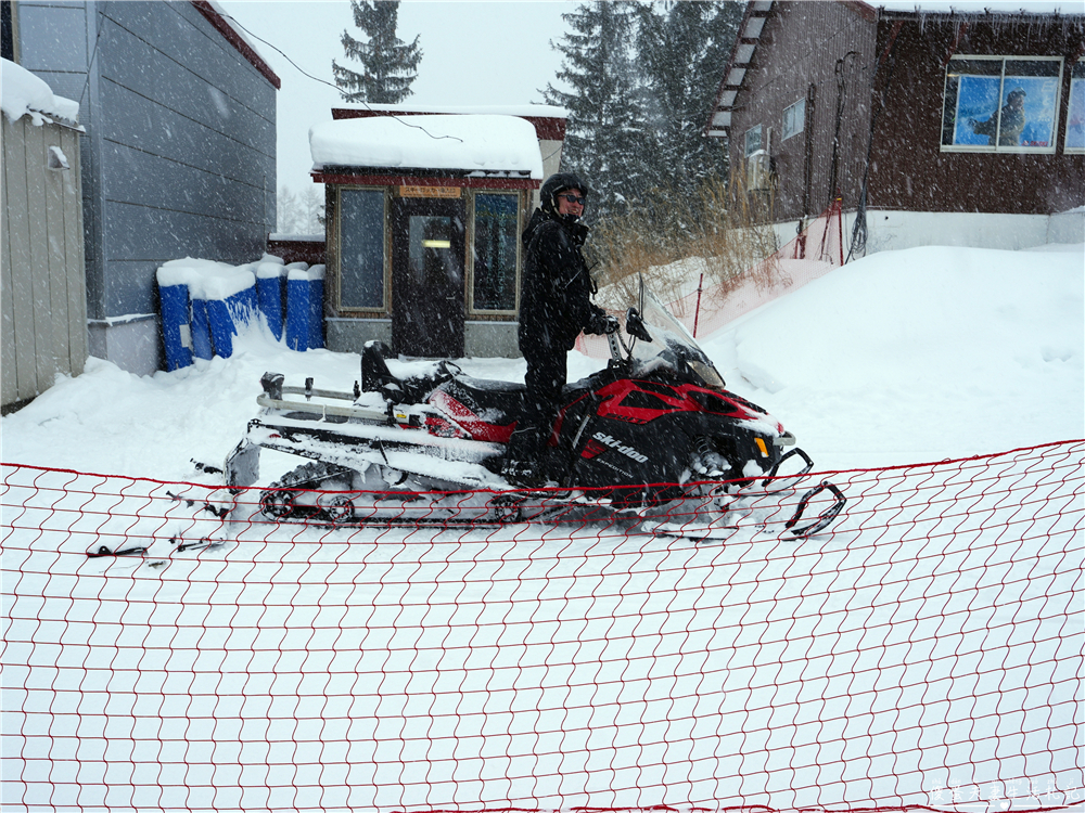 【日本岩手。滑雪】『八幡平渡假村全景滑雪場』新手滑雪×雪樂園×溫泉飯店一次搞定！ @傻蛋夫妻生活札記