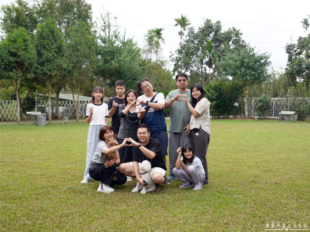 【南投埔里。露營】『湯尼瑪麗露營區』離塵不離城!環境乾淨簡單的舒適露營區~ @傻蛋夫妻生活札記 【南投埔里。露營】『湯尼瑪麗露營區』離塵不離城!環境乾淨簡單的舒適露營區~ @傻蛋夫妻生活札記