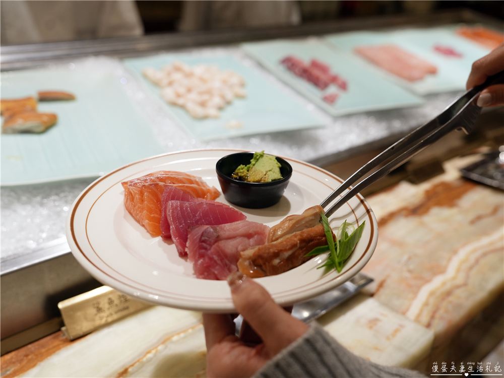 【台中西屯。美食】『林酒店 森林百匯』海鮮&times;異國料理一次滿足！台中吃到飽餐廳！ @傻蛋夫妻生活札記