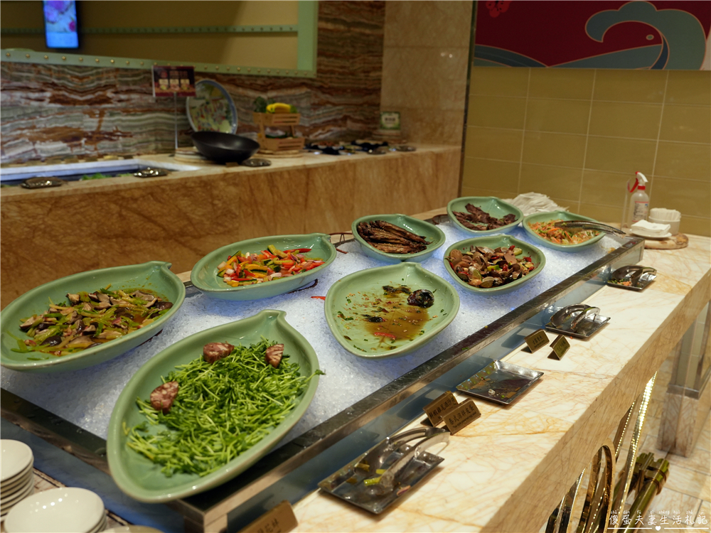 【台中西屯。美食】『林酒店 森林百匯』海鮮×異國料理一次滿足!台中吃到飽餐廳! @傻蛋夫妻生活札記 【台中西屯。美食】『林酒店 森林百匯』海鮮×異國料理一次滿足!台中吃到飽餐廳! @傻蛋夫妻生活札記