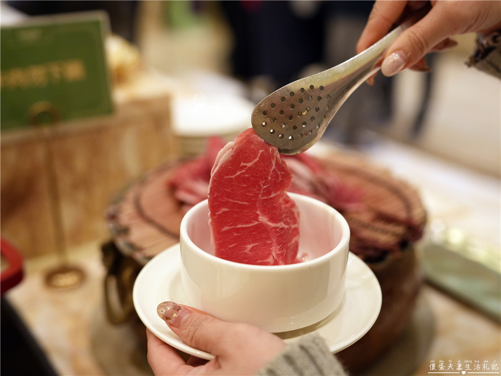 【台中西屯。美食】『林酒店 森林百匯』海鮮&times;異國料理一次滿足！台中吃到飽餐廳！ @傻蛋夫妻生活札記