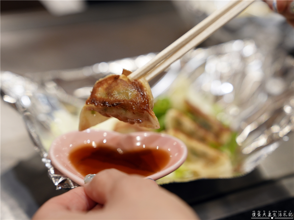 【日本廣島。美食】『Hanako花子-宮島口店』正宗廣島風御好燒！嚴島渡輪前好吃的道地廣島燒！ @傻蛋夫妻生活札記