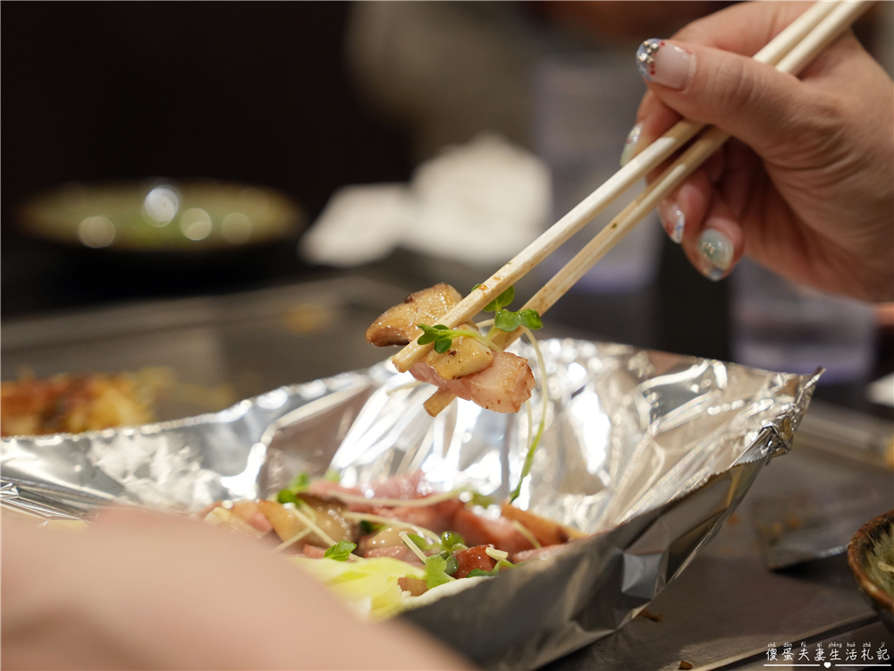 【日本廣島。美食】『Hanako花子-宮島口店』正宗廣島風御好燒!嚴島渡輪前好吃的道地廣島燒! @傻蛋夫妻生活札記 【日本廣島。美食】『Hanako花子-宮島口店』正宗廣島風御好燒!嚴島渡輪前好吃的道地廣島燒! @傻蛋夫妻生活札記