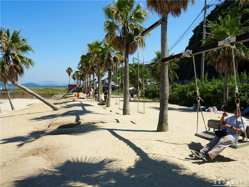 【日本福岡。景點】『椰子樹鞦韆 / Palm Tree Swing』糸島超夯免費網美、親子拍照打卡點! @傻蛋夫妻生活札記 【日本福岡。景點】『椰子樹鞦韆 / Palm Tree Swing』糸島超夯免費網美、親子拍照打卡點! @傻蛋夫妻生活札記