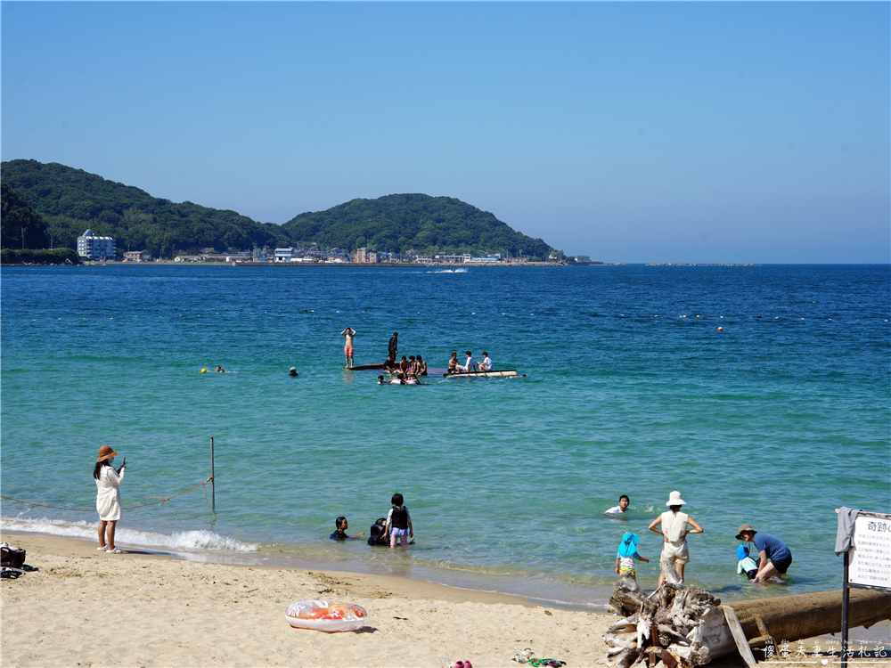 【日本福岡。景點】『椰子樹鞦韆 / Palm Tree Swing』糸島超夯免費網美、親子拍照打卡點！ @傻蛋夫妻生活札記