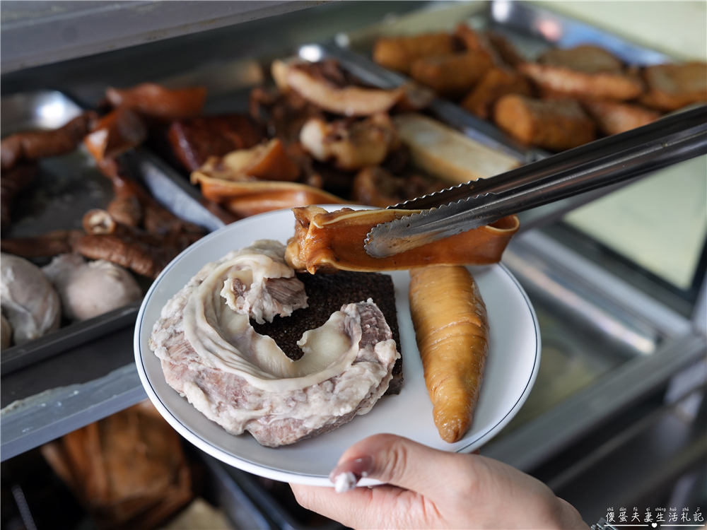 【台中北屯。美食】『豐鄉味小吃店』松竹路上的涮嘴古早味傳統小吃~ @傻蛋夫妻生活札記
