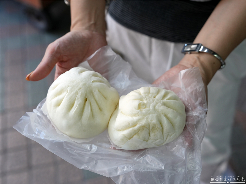 【彰化鹿港。美食】『老龍師肉包-中山二店』鹿港伴手禮!鹿港老街知名包子老店之一! @傻蛋夫妻生活札記 【彰化鹿港。美食】『老龍師肉包-中山二店』鹿港伴手禮!鹿港老街知名包子老店之一! @傻蛋夫妻生活札記
