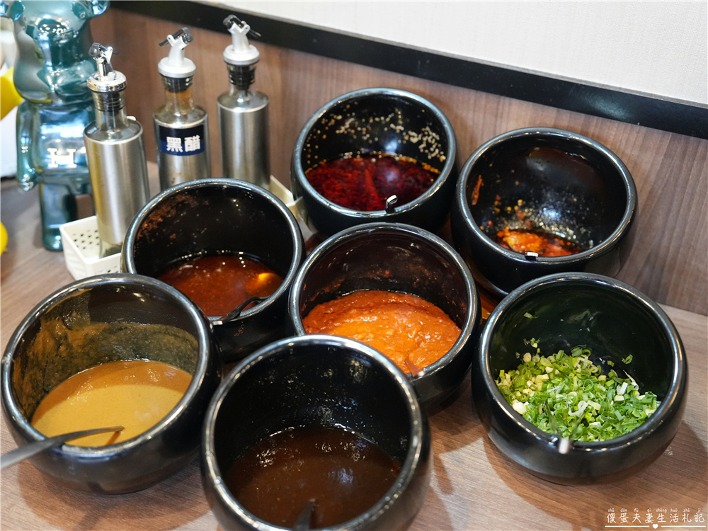 【苗栗竹南。美食】『深坑什麼鍋-竹南博愛店』百元起鍋物爽吃一波!部隊鍋、全酒烏骨雞、火烤兩吃一次滿足! @傻蛋夫妻生活札記 【苗栗竹南。美食】『深坑什麼鍋-竹南博愛店』百元起鍋物爽吃一波!部隊鍋、全酒烏骨雞、火烤兩吃一次滿足! @傻蛋夫妻生活札記