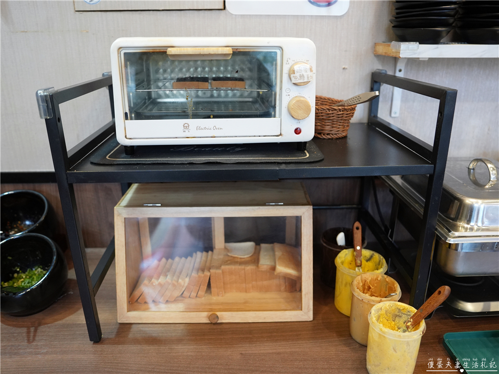 【苗栗竹南。美食】『深坑什麼鍋-竹南博愛店』百元起鍋物爽吃一波！部隊鍋、全酒烏骨雞、火烤兩吃一次滿足！ @傻蛋夫妻生活札記