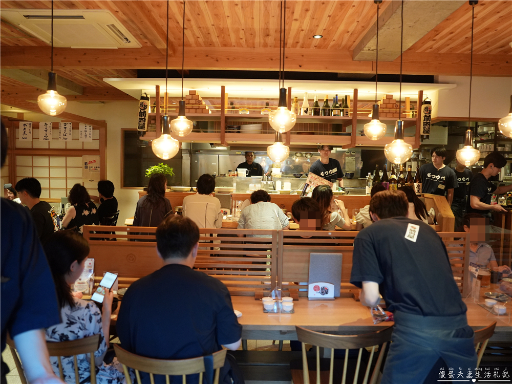 【日本福岡美食】『博多もつ鍋前田屋總本店』在地高人氣!福岡必吃超人氣牛腸鍋! @傻蛋夫妻生活札記 【日本福岡美食】『博多もつ鍋前田屋總本店』在地高人氣!福岡必吃超人氣牛腸鍋! @傻蛋夫妻生活札記