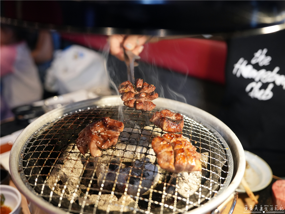 【日本福岡美食】『炭火焼肉バル AGITO HIRAO』人氣厚切牛舌燒肉推薦～ @傻蛋夫妻生活札記