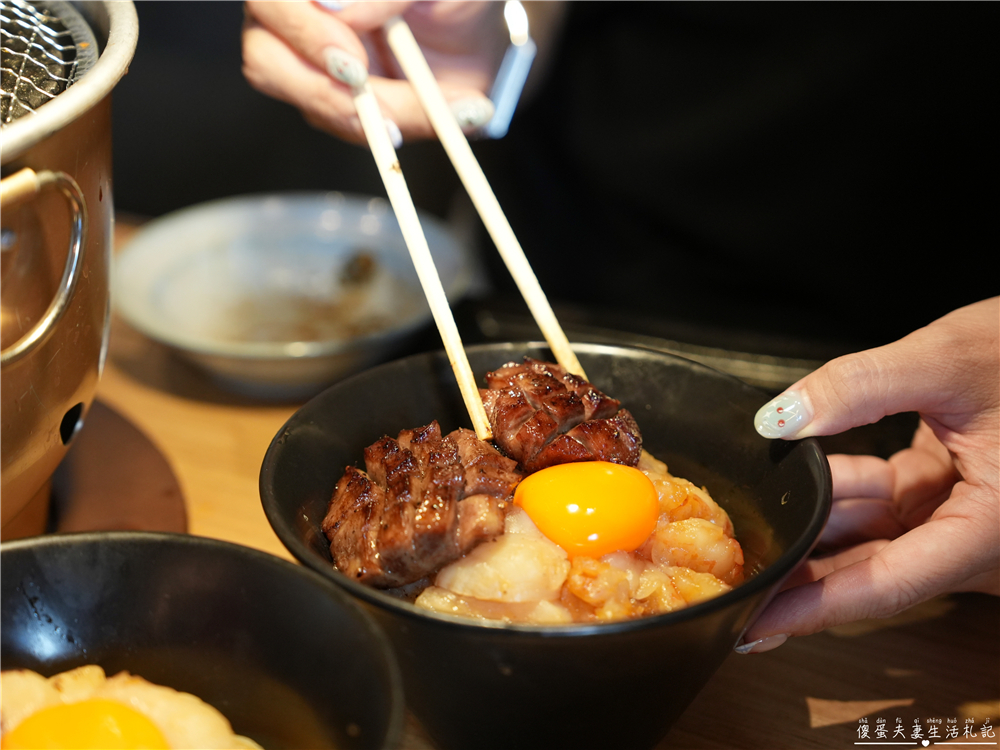 【日本福岡美食】『炭火焼肉バル AGITO HIRAO』人氣厚切牛舌燒肉推薦～ @傻蛋夫妻生活札記