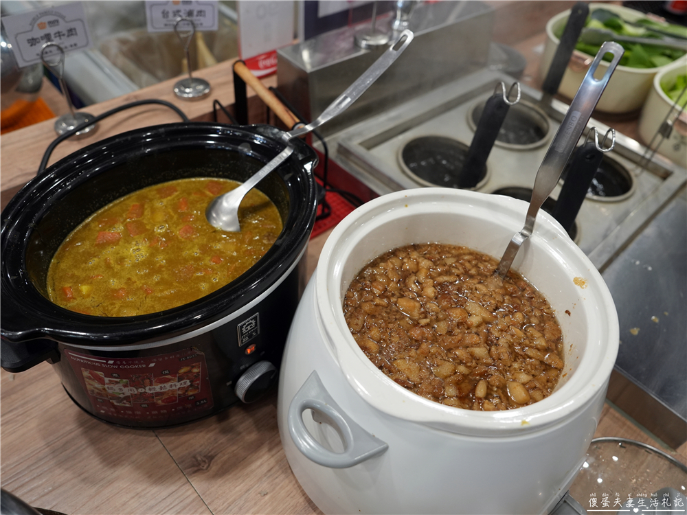 【苗栗市美食】『貴族世家mini-苗栗府東店』平價牛排選擇！牛排+自助吧吃到飽~ @傻蛋夫妻生活札記