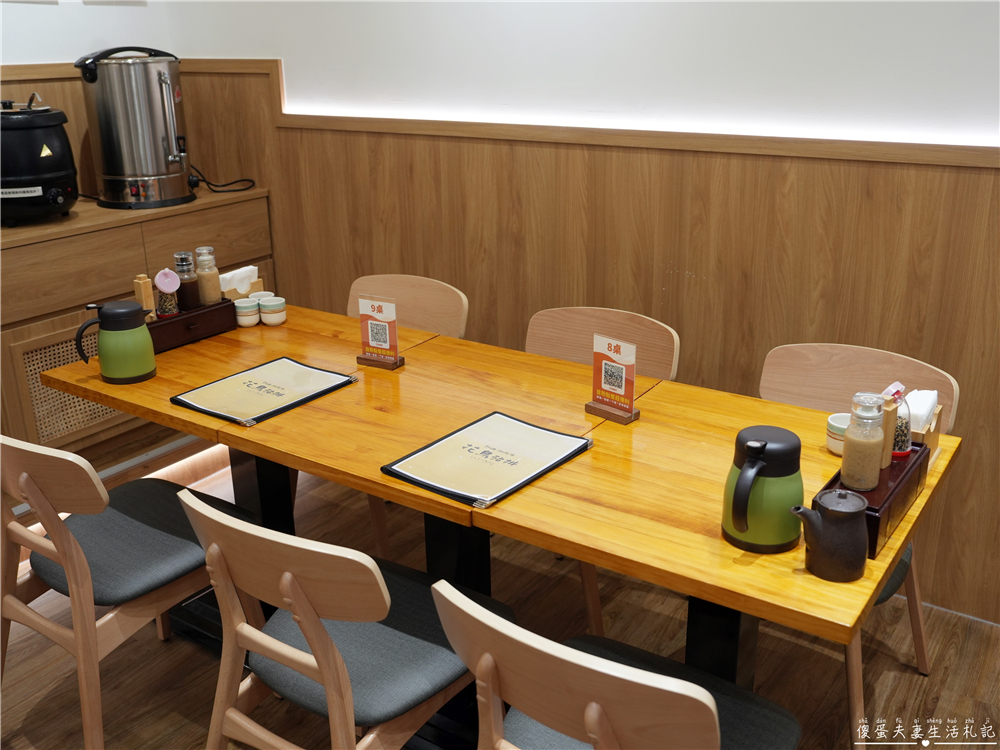 【苗栗市美食】『花鳥豬排』超猛厚切酥脆炸豬排專賣！越光米飯、高麗菜絲與豚汁無限續加，外帶便當CP值更高！ @傻蛋夫妻生活札記