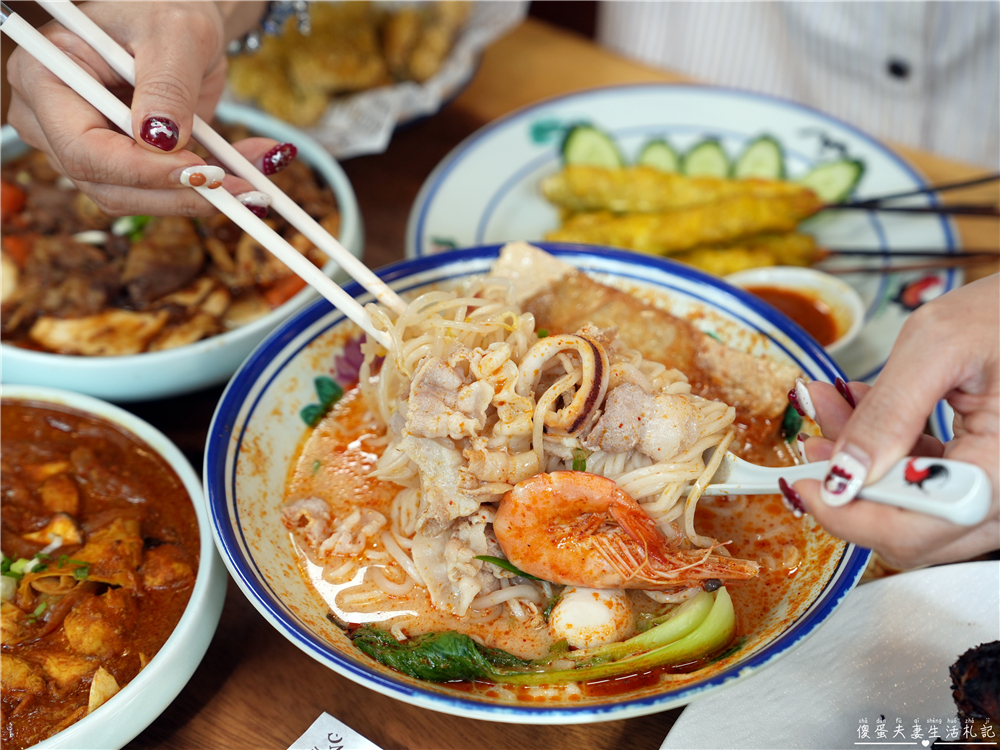 【苗栗頭份美食】『來馬食光』頭份交流道旁超人氣南洋料理！來馬烤雞強勢登場！親子寵物友善餐廳！ @傻蛋夫妻生活札記